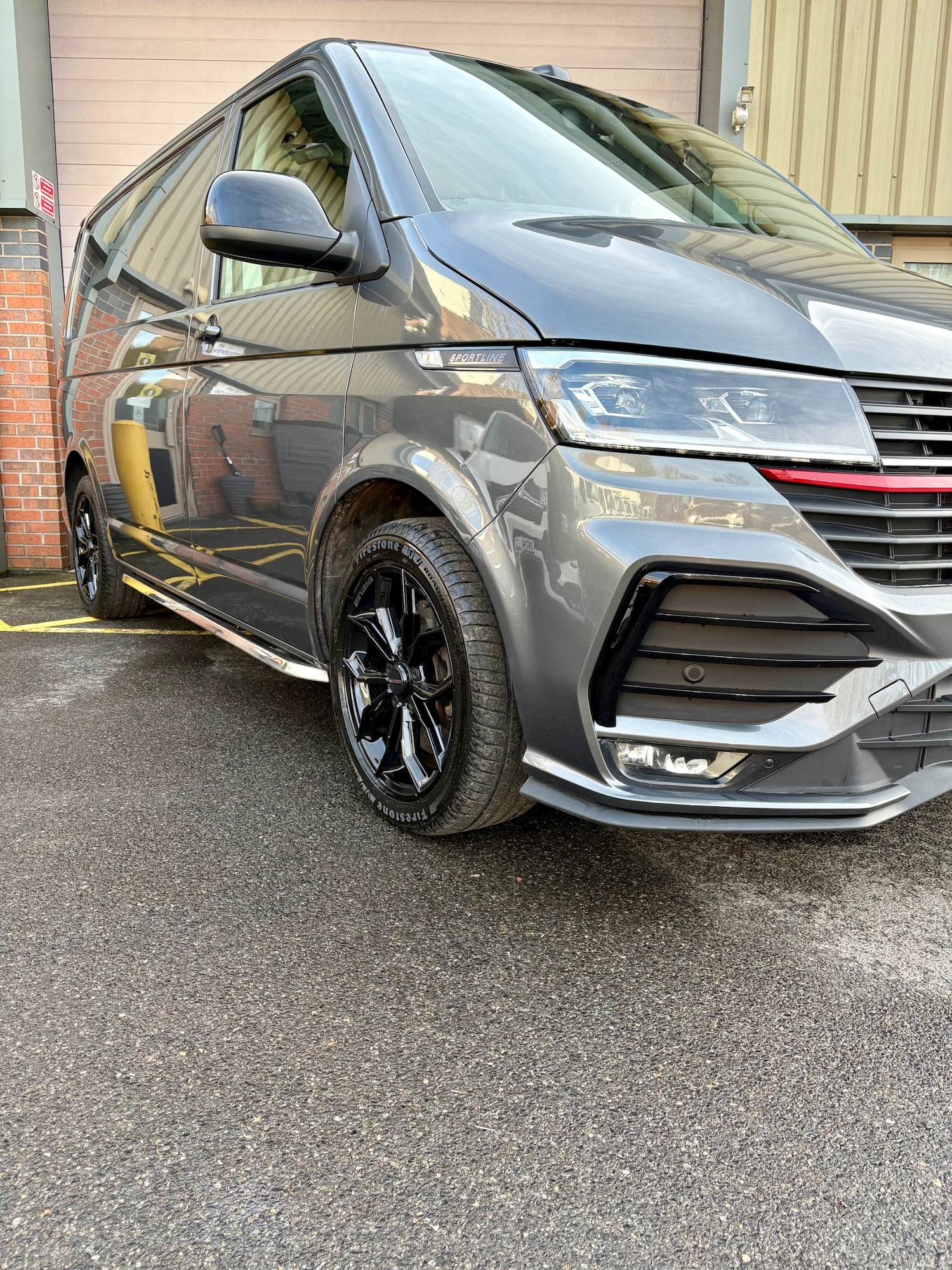 Used Volkswagen Transporter 2023 for sale - 77403607: Photo 4