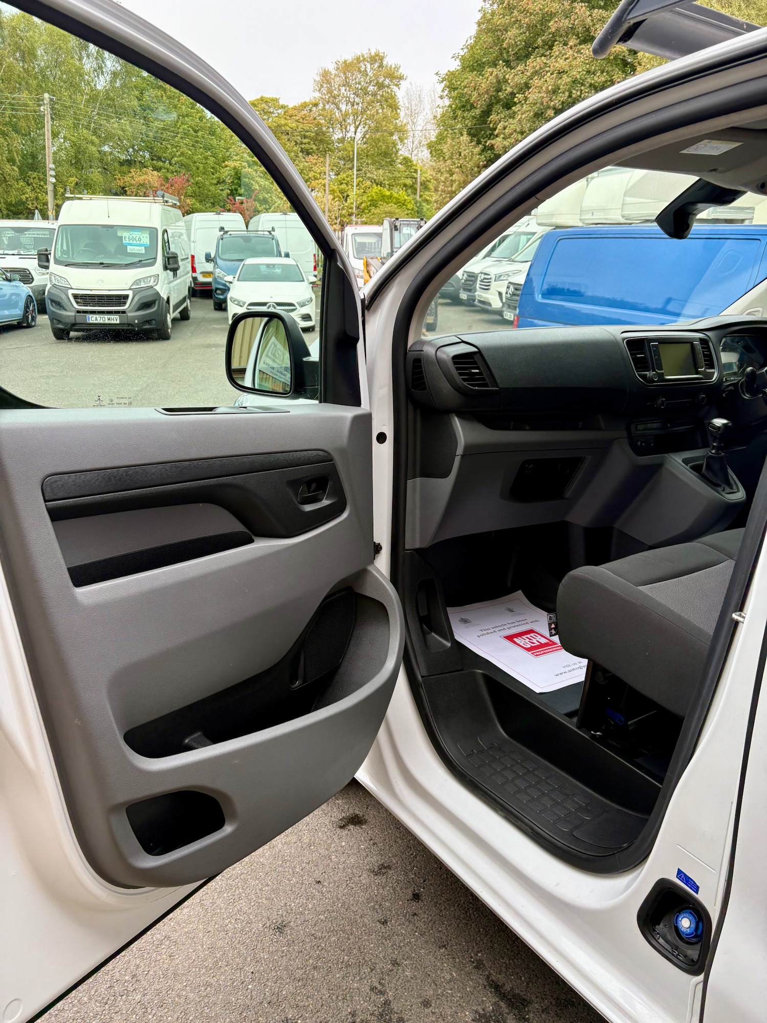 Used Peugeot Expert 2022 for sale - 76103967: Photo 22