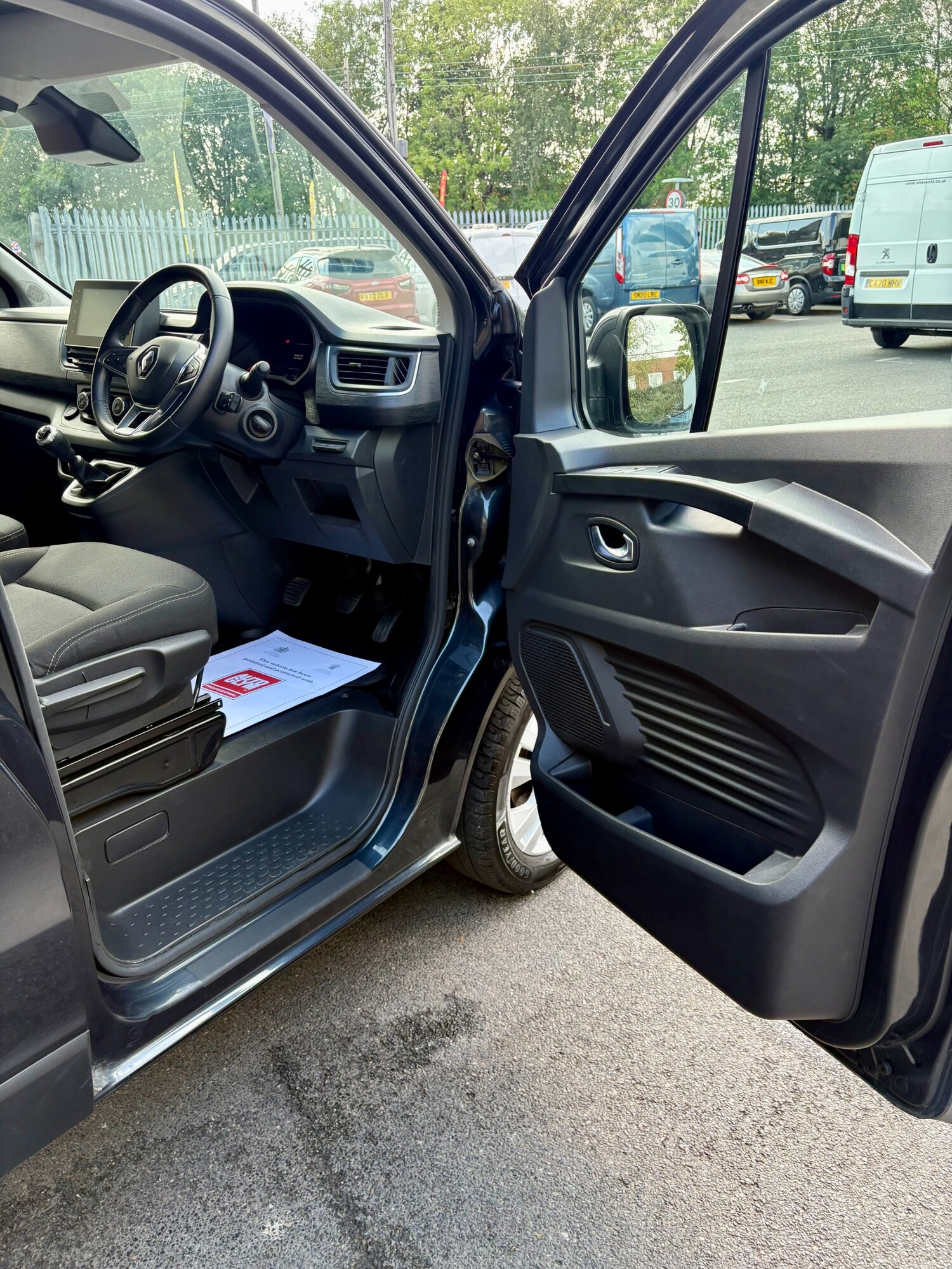 Used Renault Trafic 2023 for sale - 75955503: Photo 15