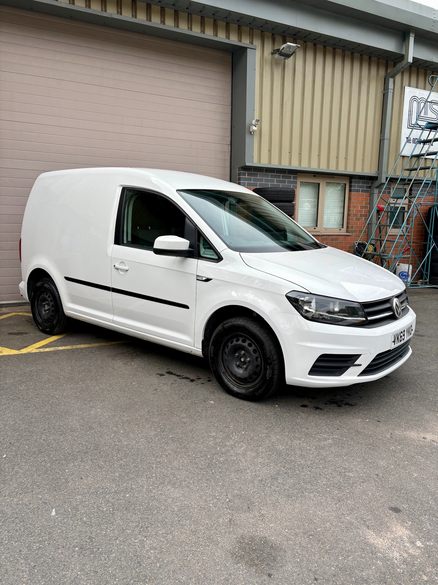 Used Volkswagen Caddy 2019 for sale - 76102249: Photo 2
