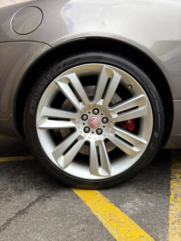 Used Jaguar XKR 2011 for sale - 75443559: Photo 12