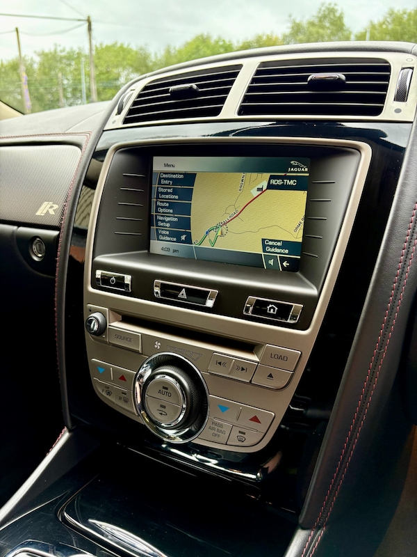Used Jaguar XKR 2011 for sale - 75443559: Photo 19
