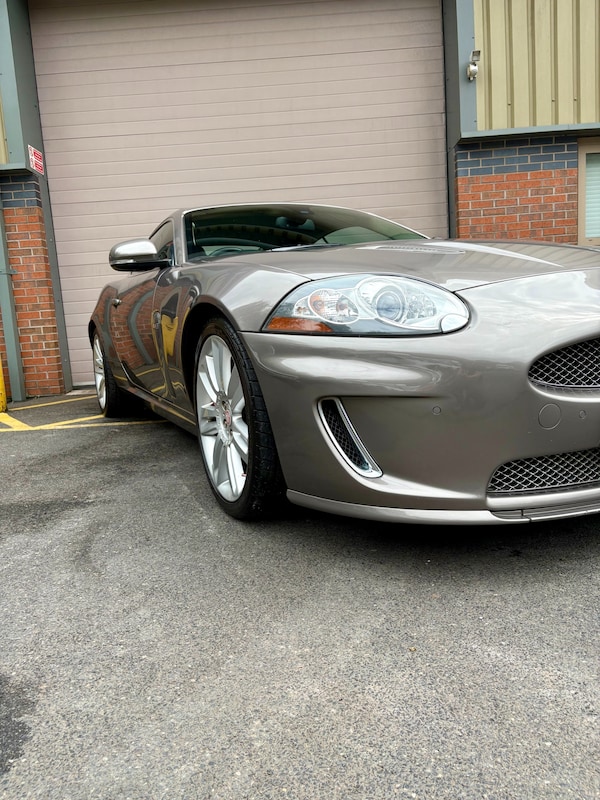 Used Jaguar XKR 2011 for sale - 75443559: Photo 29
