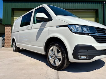 Used Volkswagen Transporter 2024 for sale - 79227895: Photo