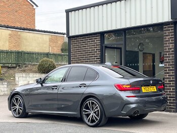 Used BMW 3 Series 2021 for sale - 76734631: Photo