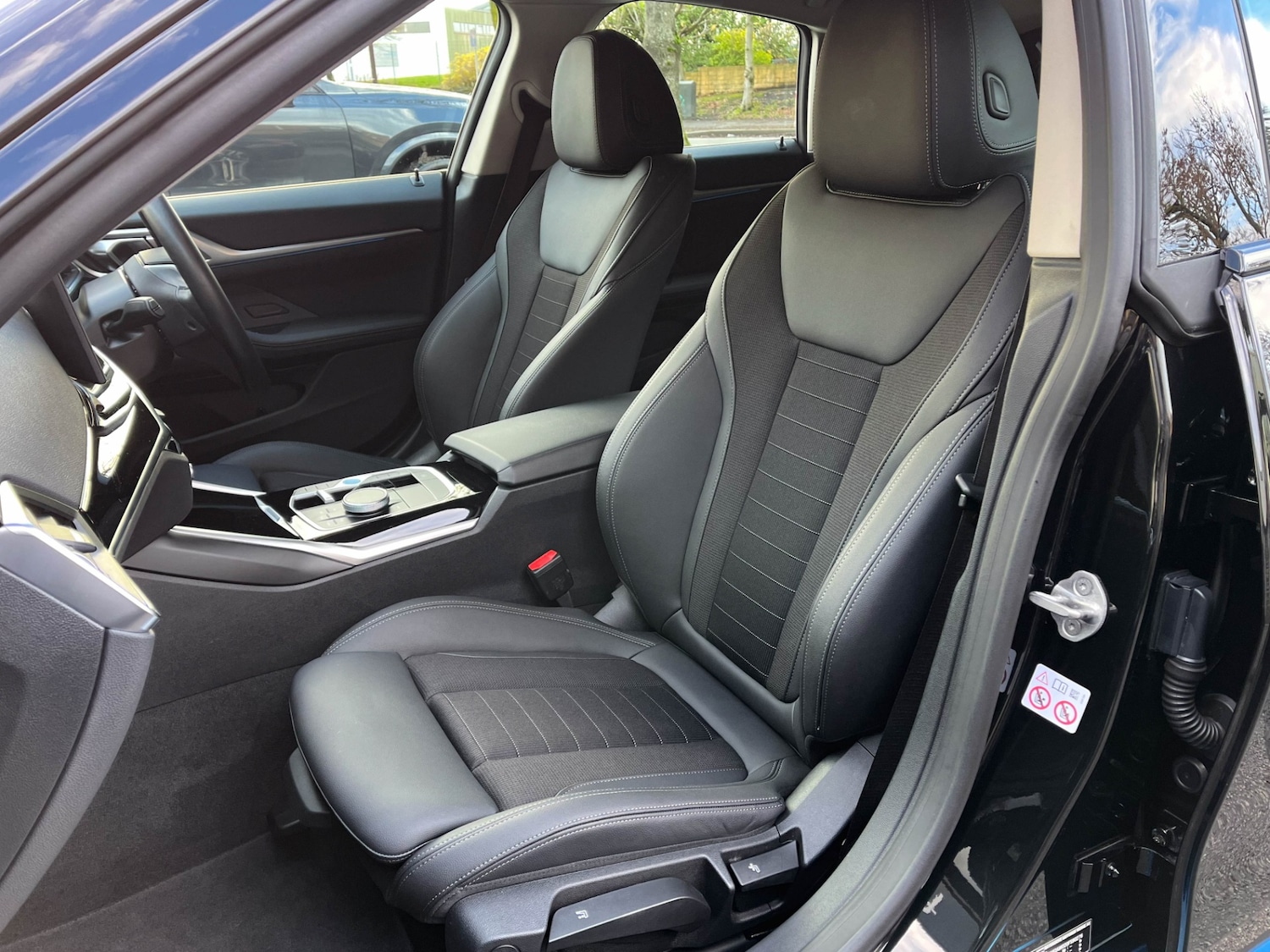 Used BMW i4 2024 for sale - 76834711: Photo 8