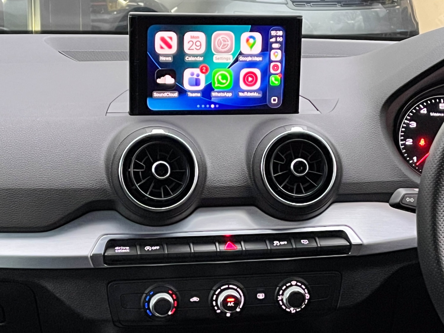 Used Audi Q2 2017 for sale - 77063497: Photo 11