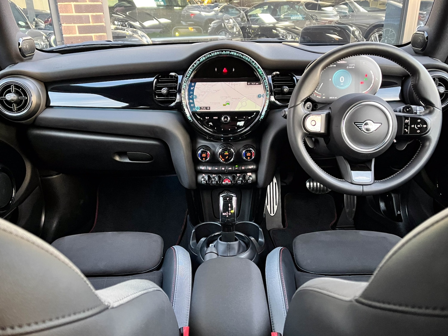 Used MINI Hatch 2022 for sale - 77324420: Photo 10