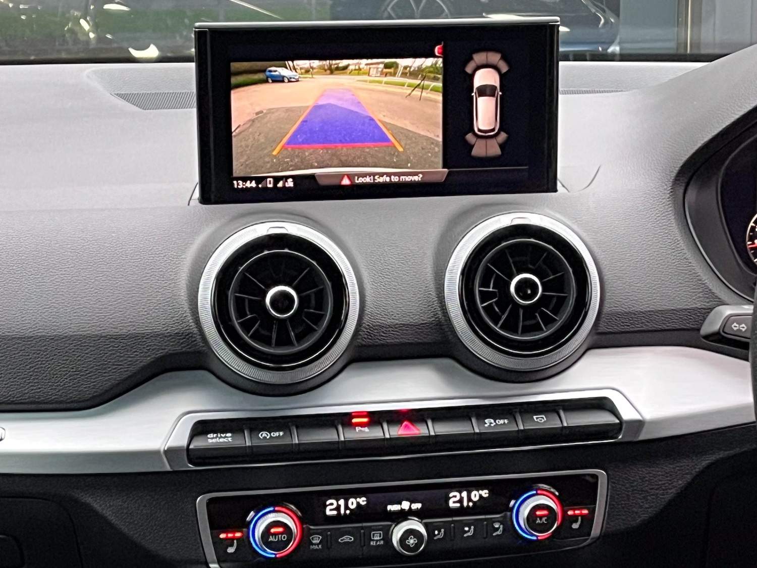 Used Audi Q2 2022 for sale - 77036148: Photo 11