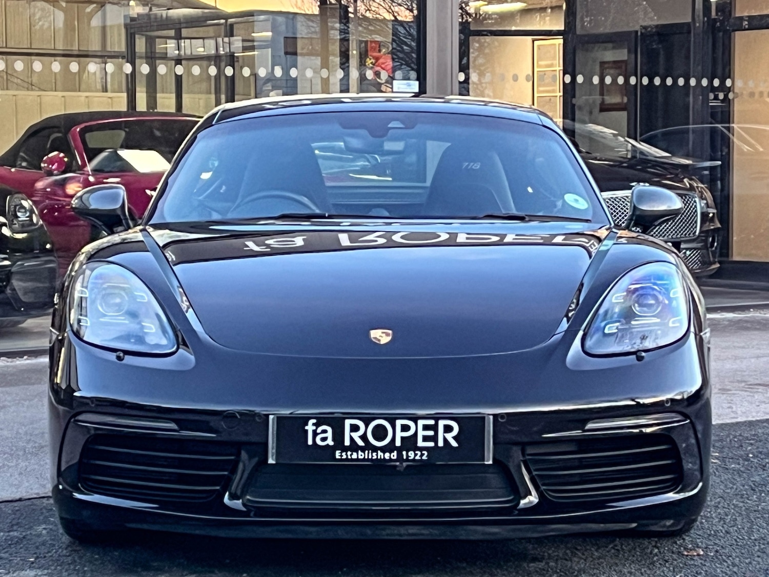 Used Porsche 718 Cayman 2019 for sale - 76794707: Photo 21