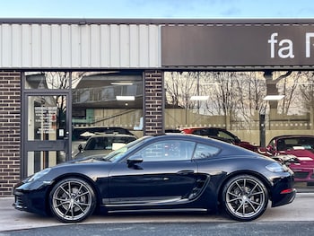 Used Porsche 718 Cayman 2019 for sale - 76794707: Photo