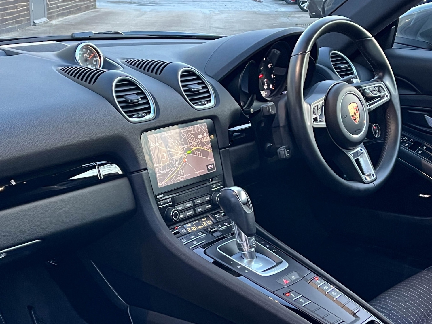 Used Porsche 718 Cayman 2019 for sale - 76794707: Photo 5