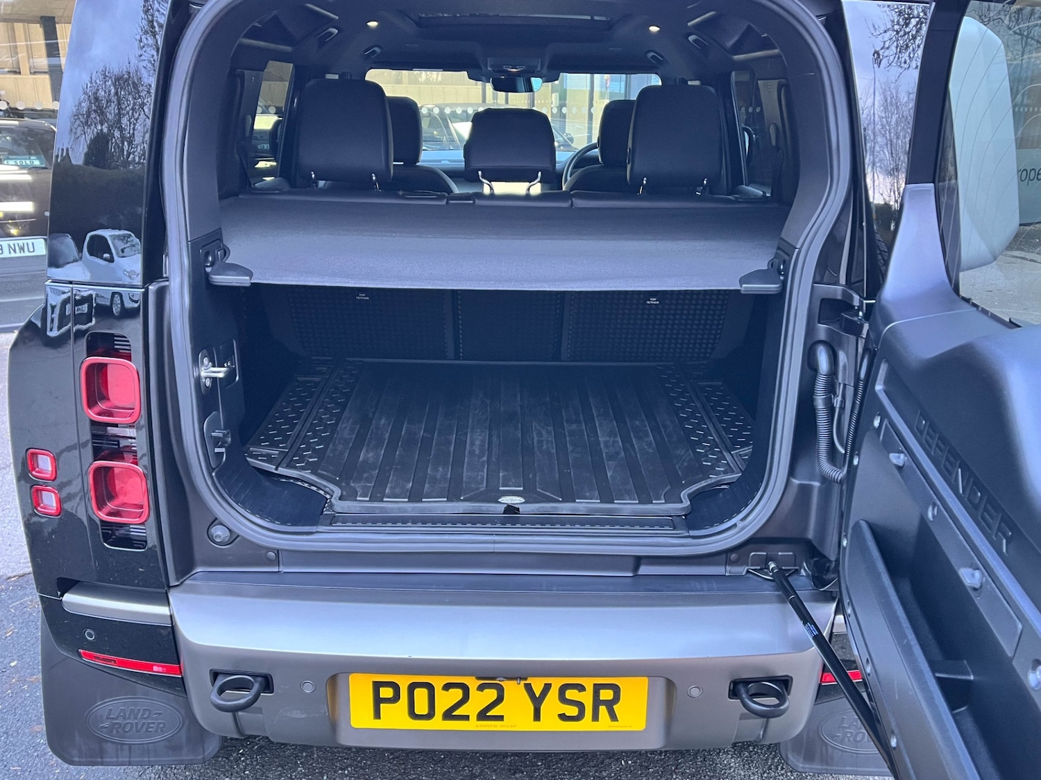 Used Land Rover Defender 2022 for sale - 77354598: Photo 35