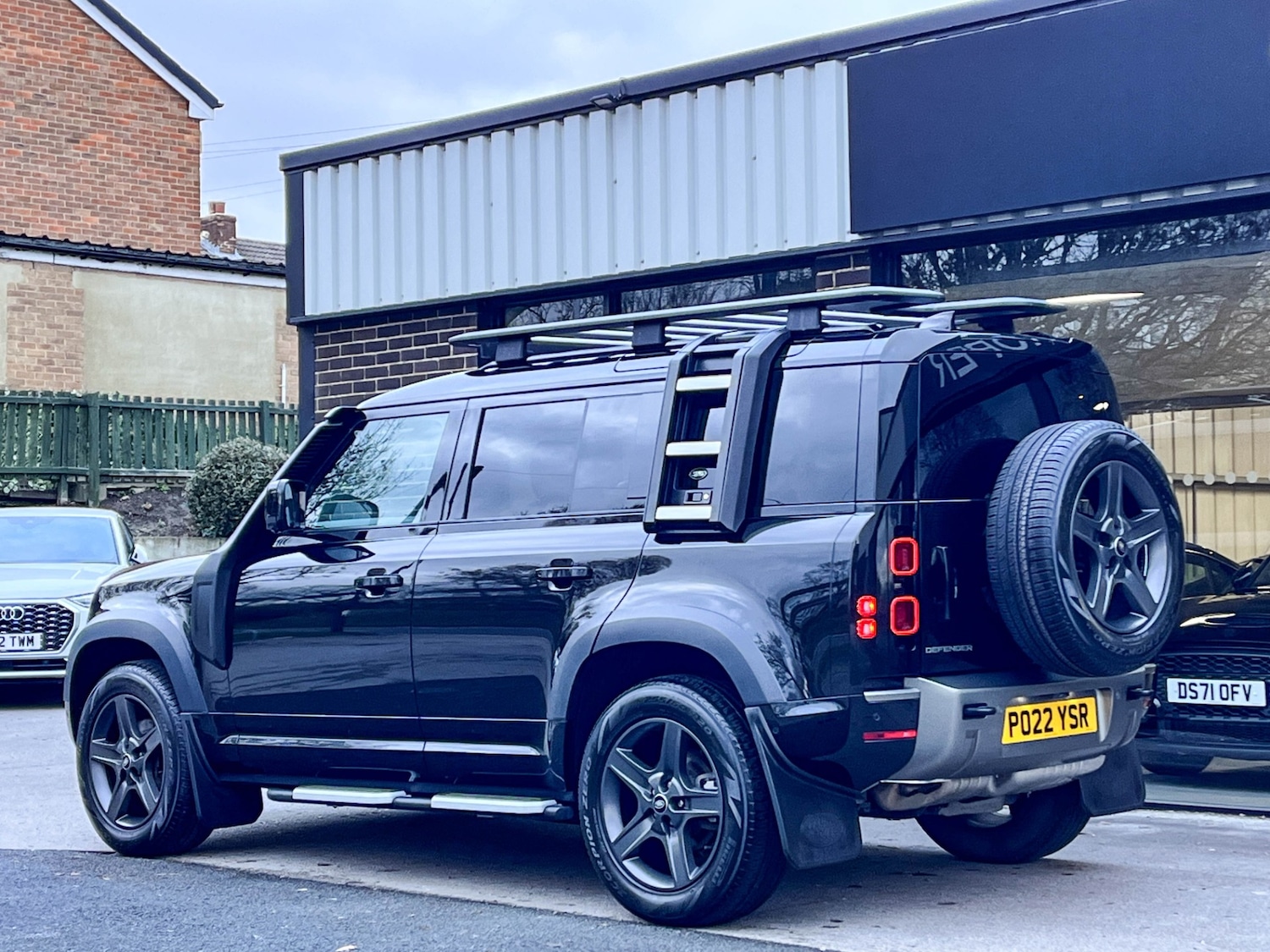 Used Land Rover Defender 2022 for sale - 77354598: Photo 4