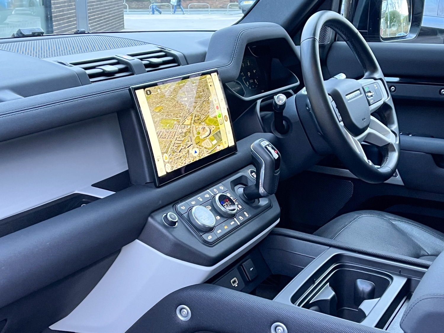 Used Land Rover Defender 2022 for sale - 77354598: Photo 5