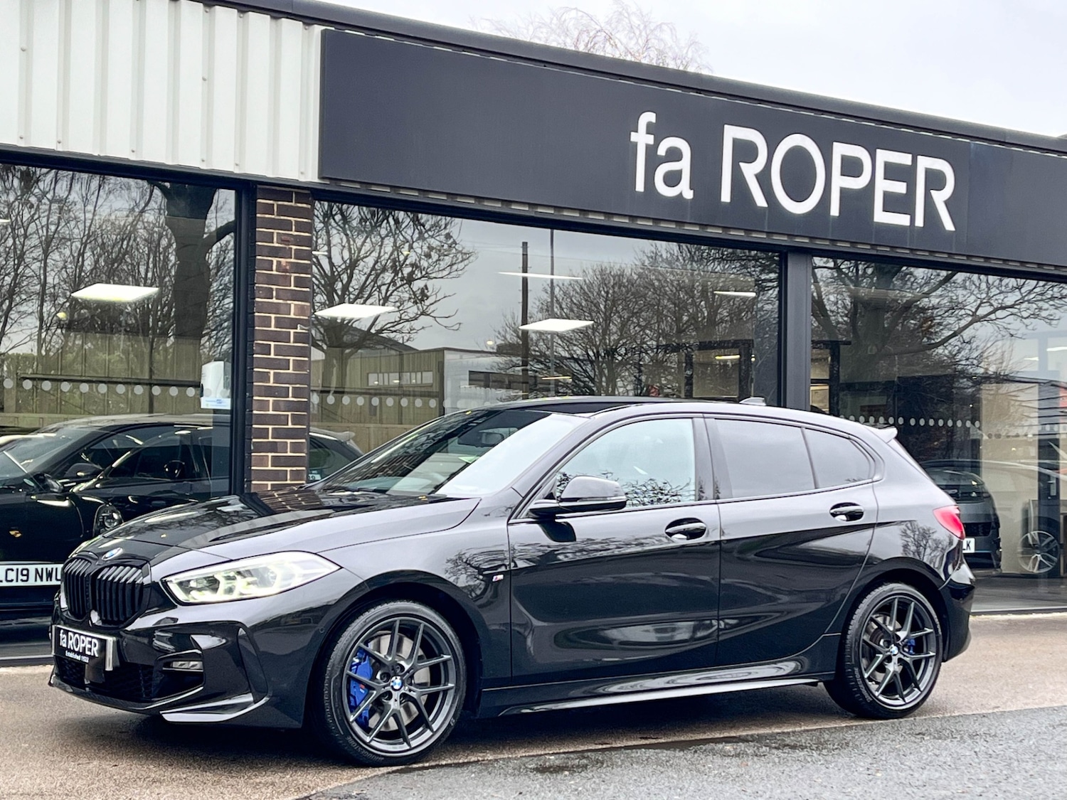 Used BMW 1 Series 2024 for sale - 77210799: Photo 2