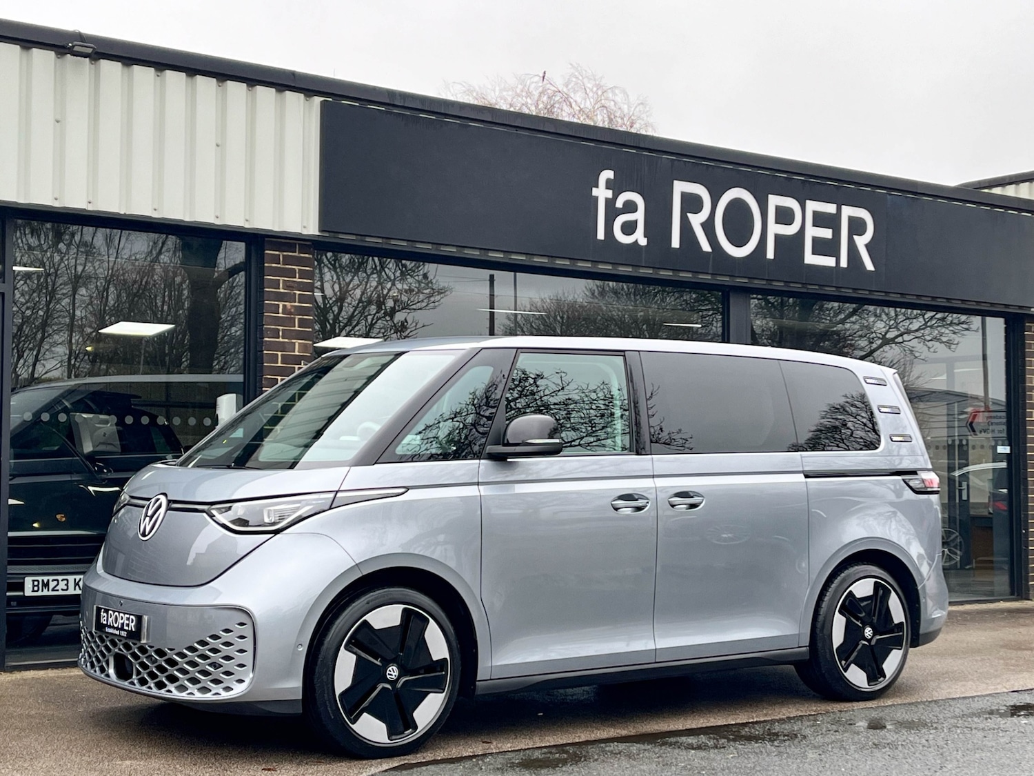 Used Volkswagen ID.3 2023 for sale - 77519217: Photo 2