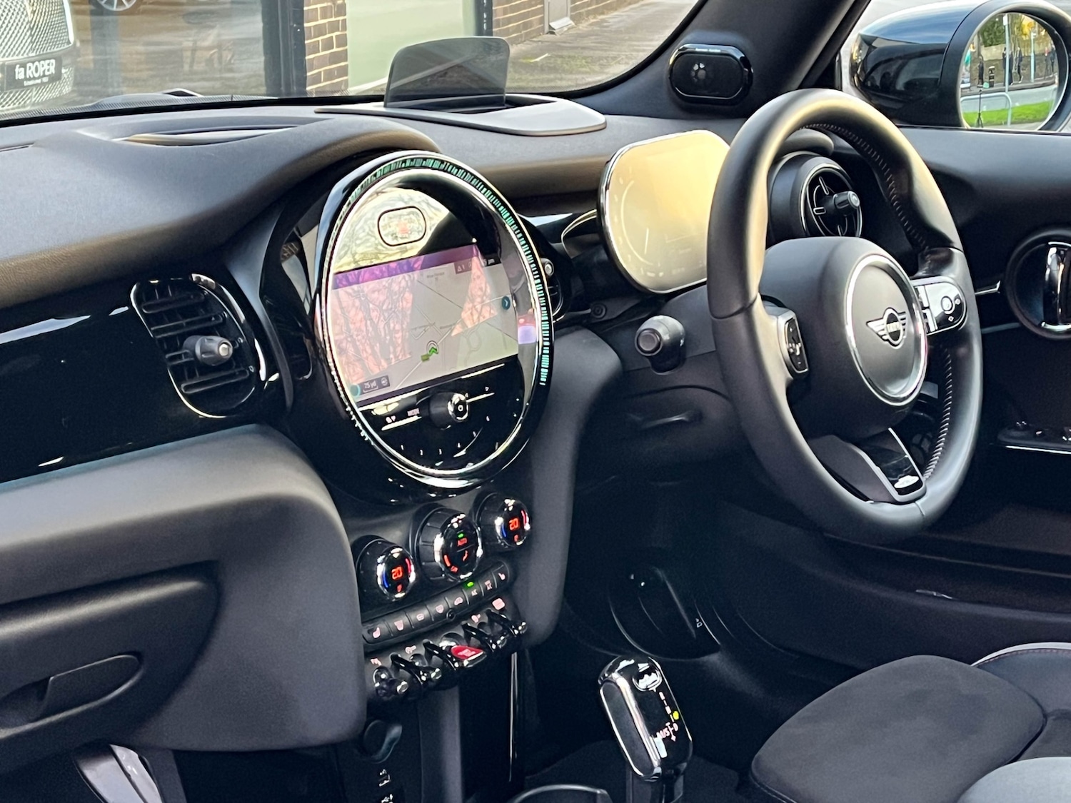 Used MINI Hatch 2022 for sale - 76961185: Photo 6