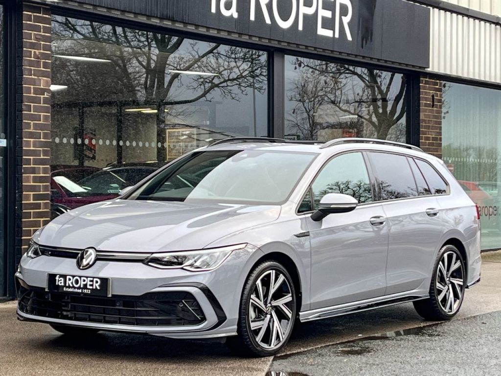 Used Volkswagen Golf 2024 for sale - 76734625: Photo 1