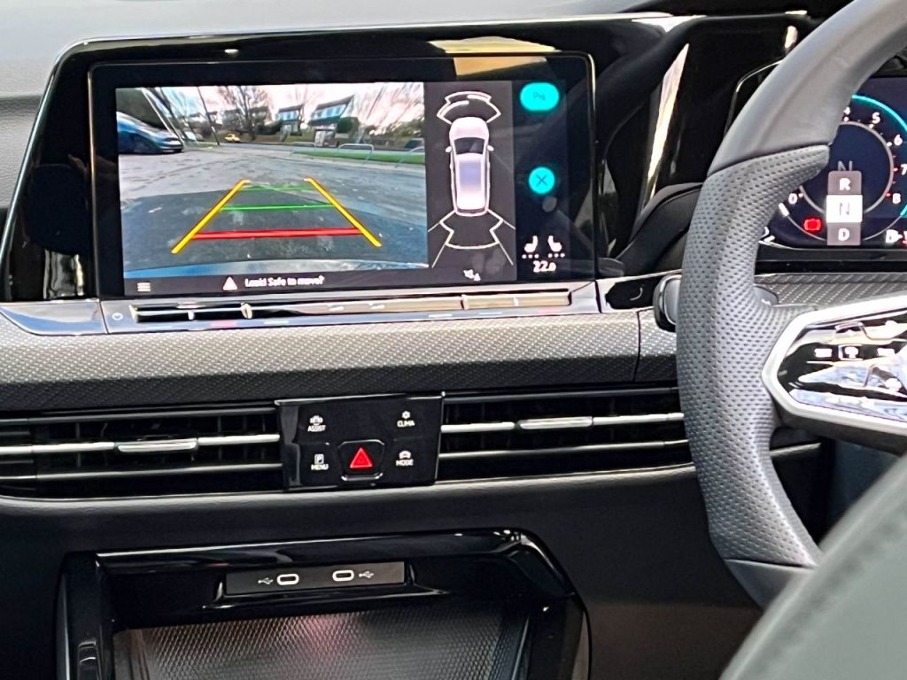 Used Volkswagen Golf 2024 for sale - 76734625: Photo 17