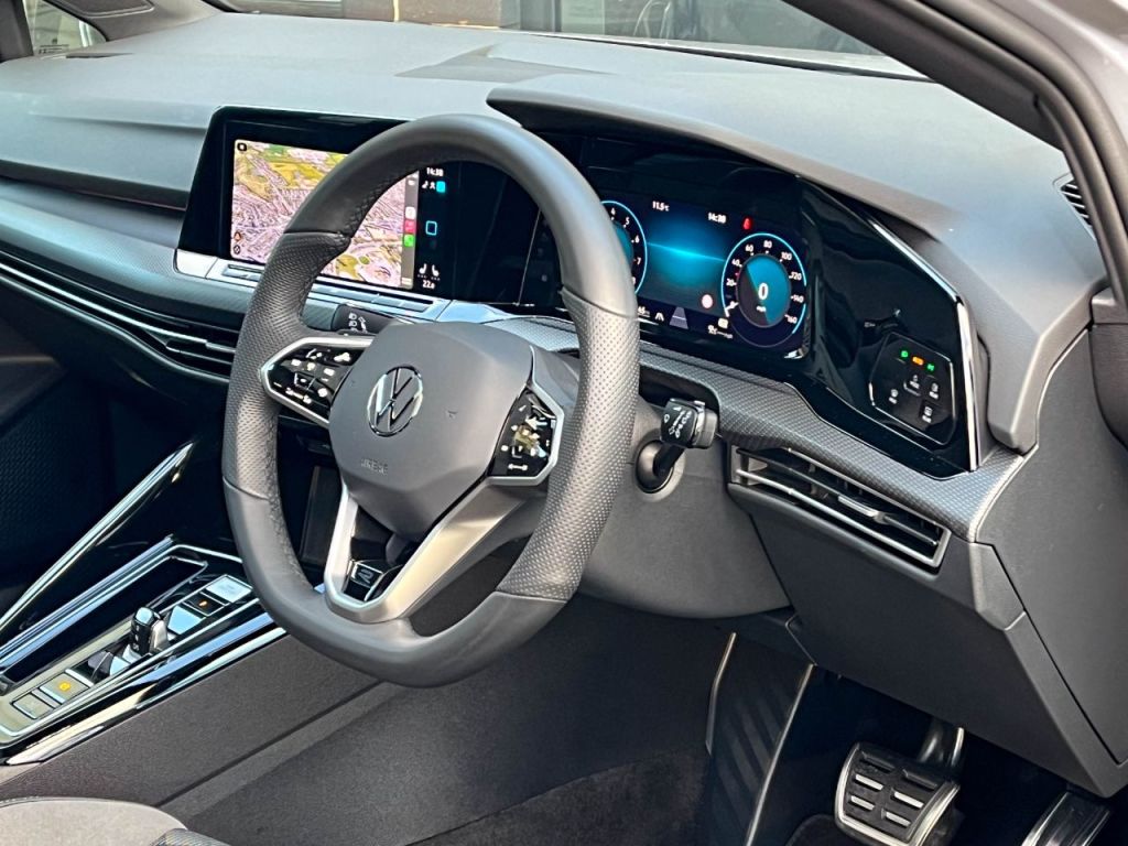 Used Volkswagen Golf 2024 for sale - 76734625: Photo 24