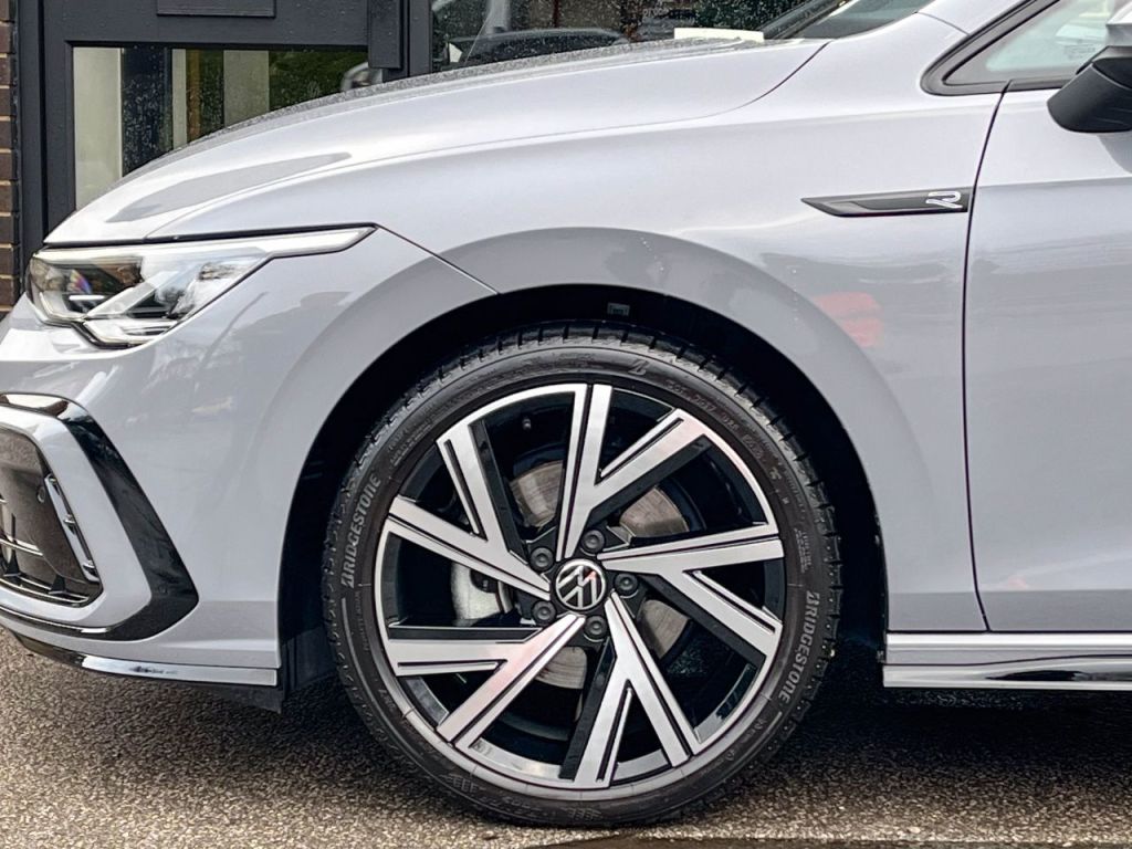 Used Volkswagen Golf 2024 for sale - 76734625: Photo 30