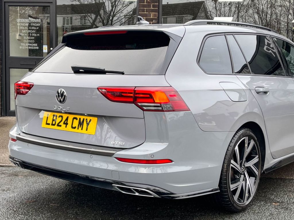 Used Volkswagen Golf 2024 for sale - 76734625: Photo 33