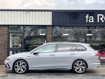 Used Volkswagen Golf 2024 for sale - 76734625: Photo