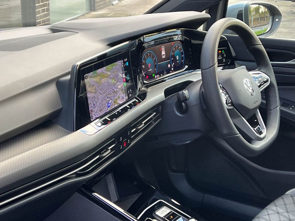 Used Volkswagen Golf 2024 for sale - 76734625: Photo 6