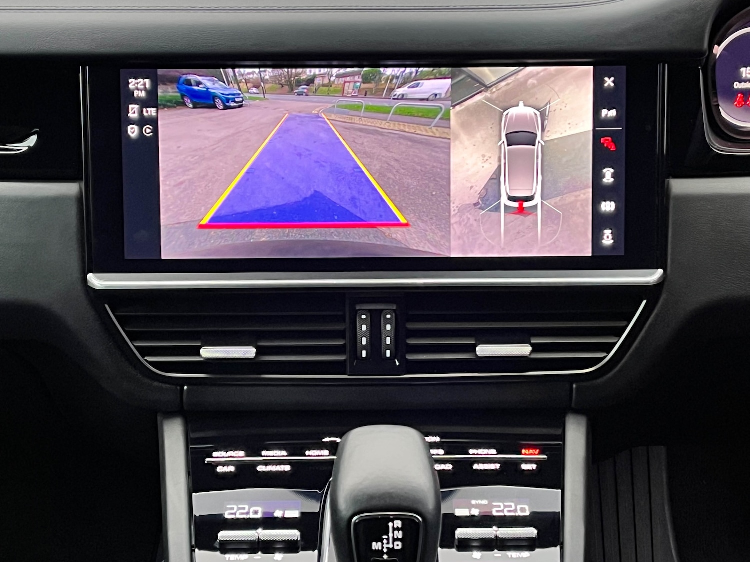 Used Porsche Cayenne 2022 for sale - 77034691: Photo 12