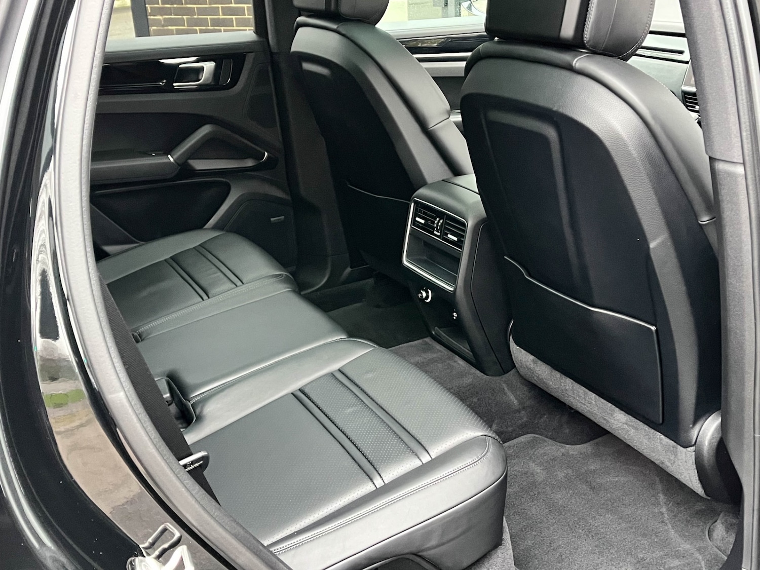 Used Porsche Cayenne 2022 for sale - 77034691: Photo 26