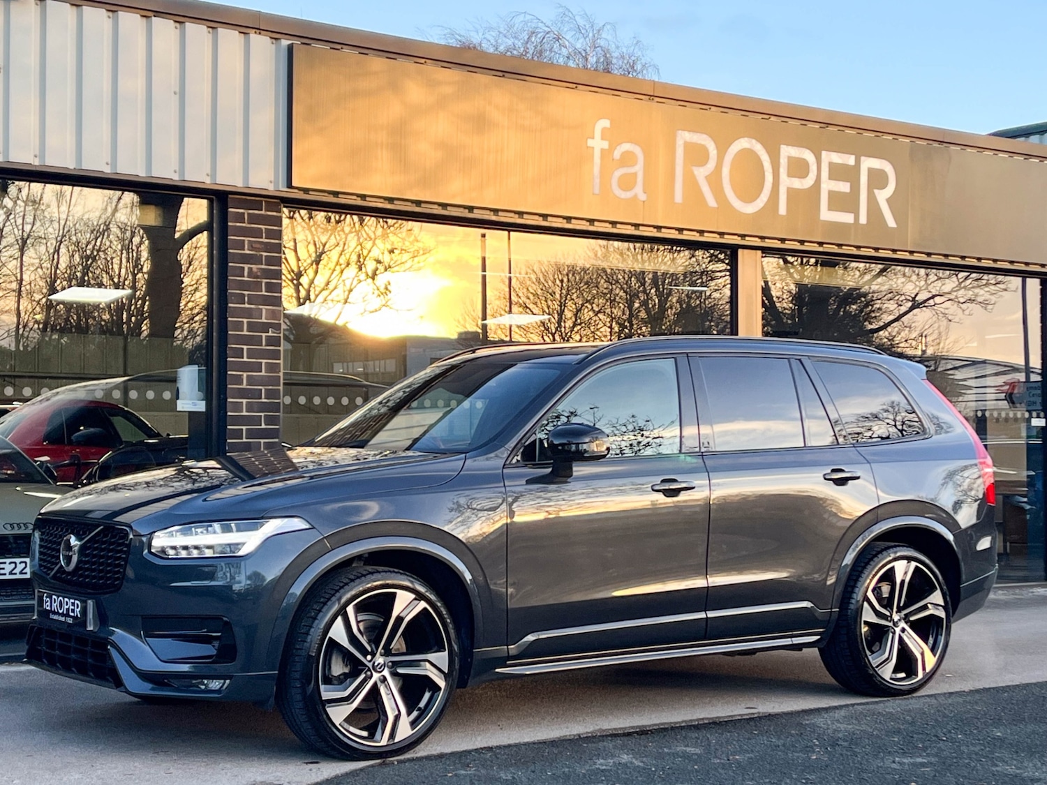 Used Volvo XC90 2022 for sale - 76781181: Photo 2