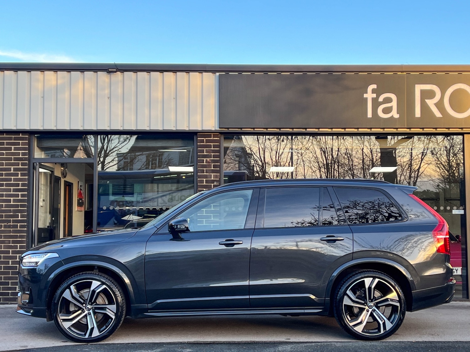 Used Volvo XC90 2022 for sale - 76781181: Photo 3