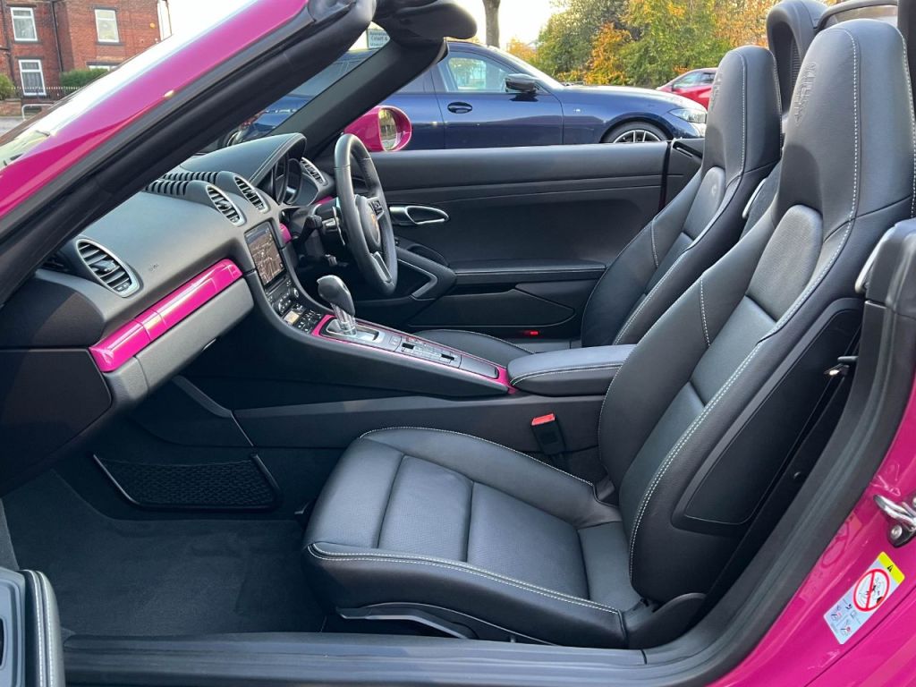 Used Porsche 718 Boxster 2023 for sale - 76734632: Photo 11