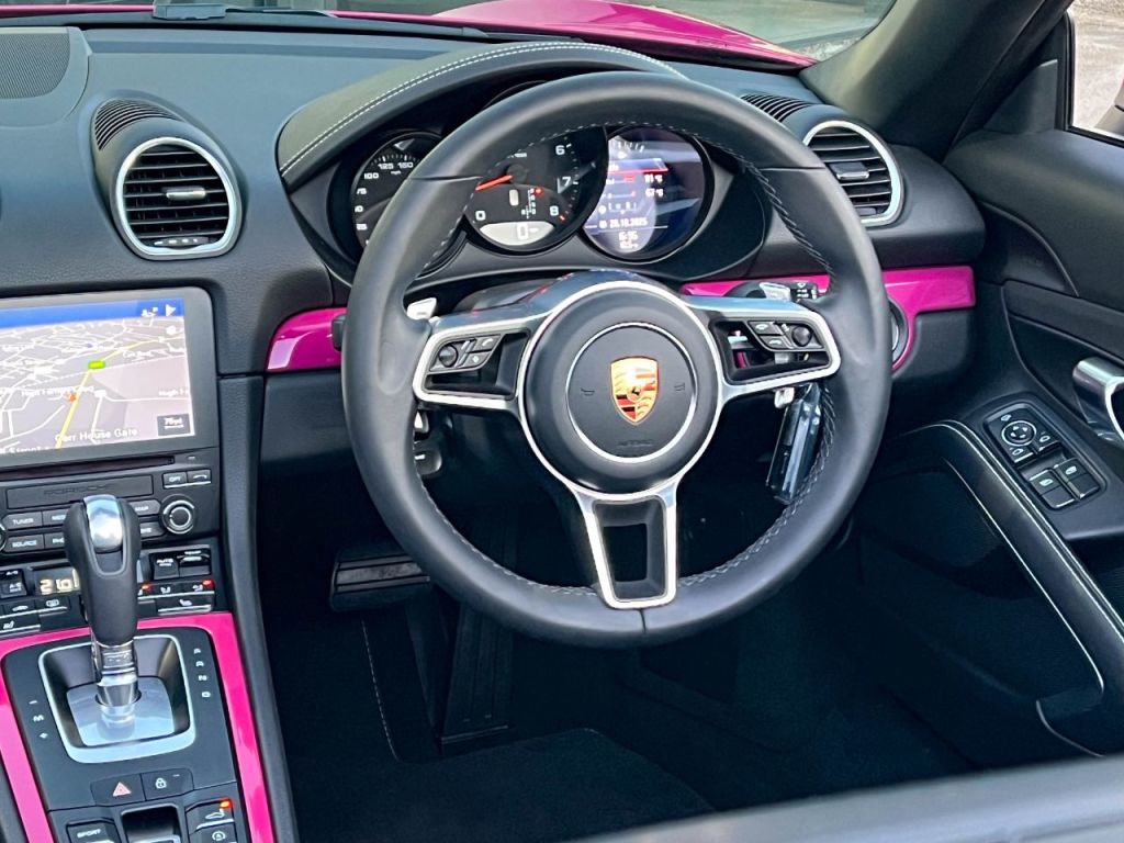 Used Porsche 718 Boxster 2023 for sale - 76734632: Photo 14