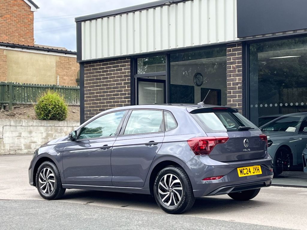 Used Volkswagen Polo 2024 for sale - 76734633: Photo 4