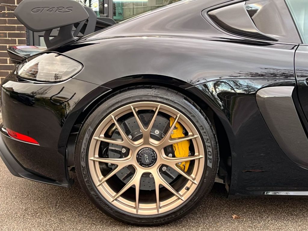 Used Porsche 718 Cayman 2024 for sale - 76734636: Photo 28