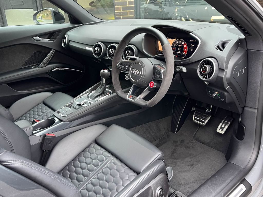 Used Audi TT RS 2022 for sale - 76734634: Photo 18