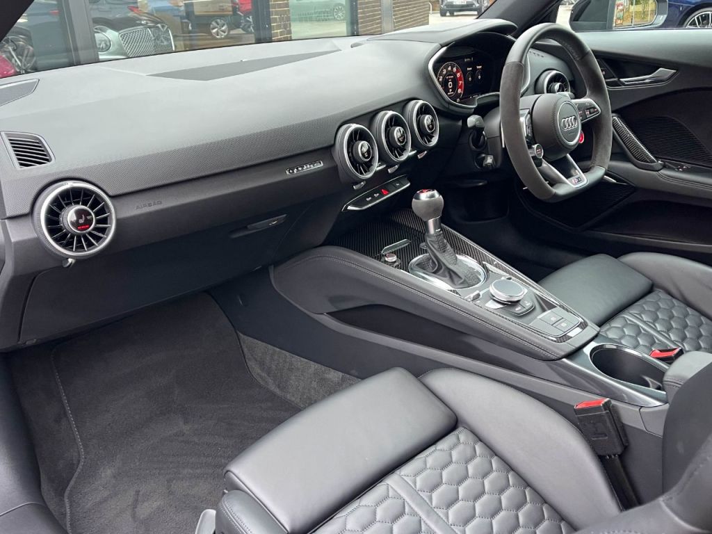 Used Audi TT RS 2022 for sale - 76734634: Photo 6