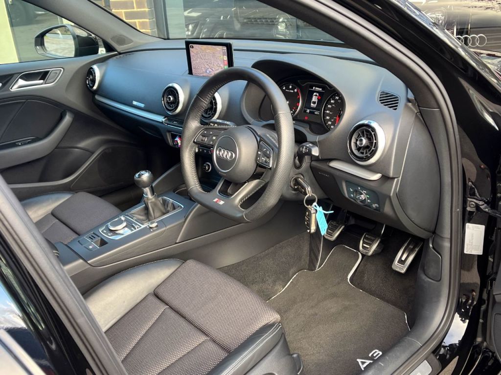 Used Audi A3 2017 for sale - 76734628: Photo 21