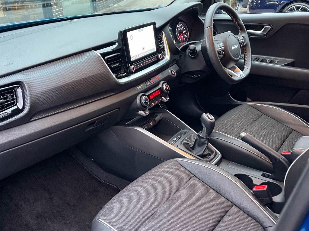 Used Kia Stonic 2024 for sale - 76734627: Photo 6