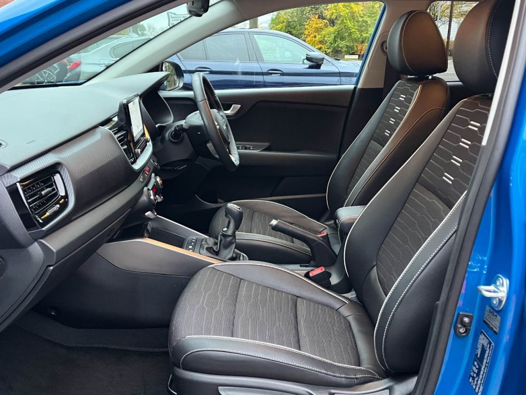 Used Kia Stonic 2024 for sale - 76734627: Photo 7