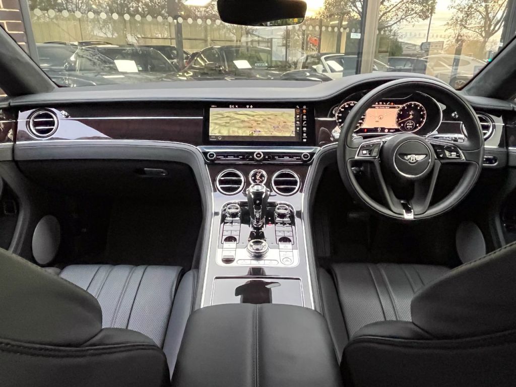 Used Bentley Continental 2018 for sale - 76734630: Photo 10