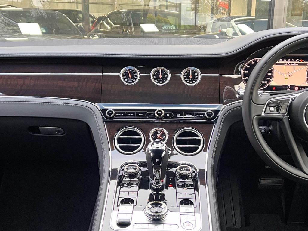 Used Bentley Continental 2018 for sale - 76734630: Photo 13