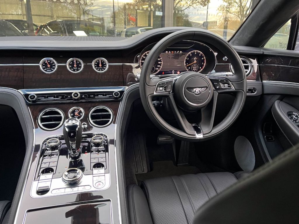 Used Bentley Continental 2018 for sale - 76734630: Photo 17