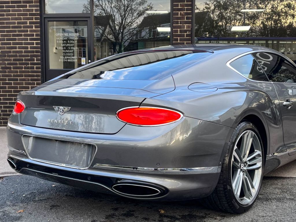 Used Bentley Continental 2018 for sale - 76734630: Photo 30