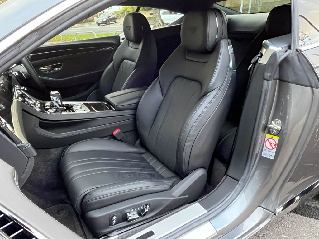 Used Bentley Continental 2018 for sale - 76734630: Photo 9