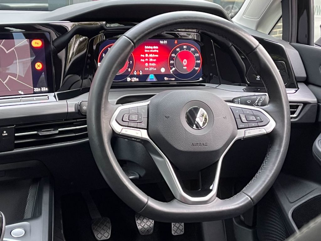 Used Volkswagen Golf 2022 for sale - 76734622: Photo 14