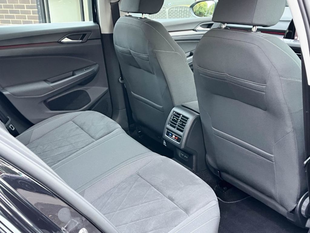 Used Volkswagen Golf 2022 for sale - 76734622: Photo 22