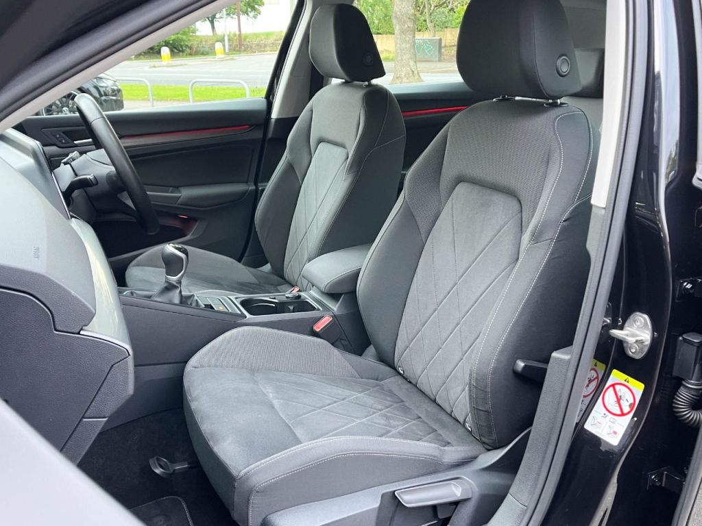 Used Volkswagen Golf 2022 for sale - 76734622: Photo 8